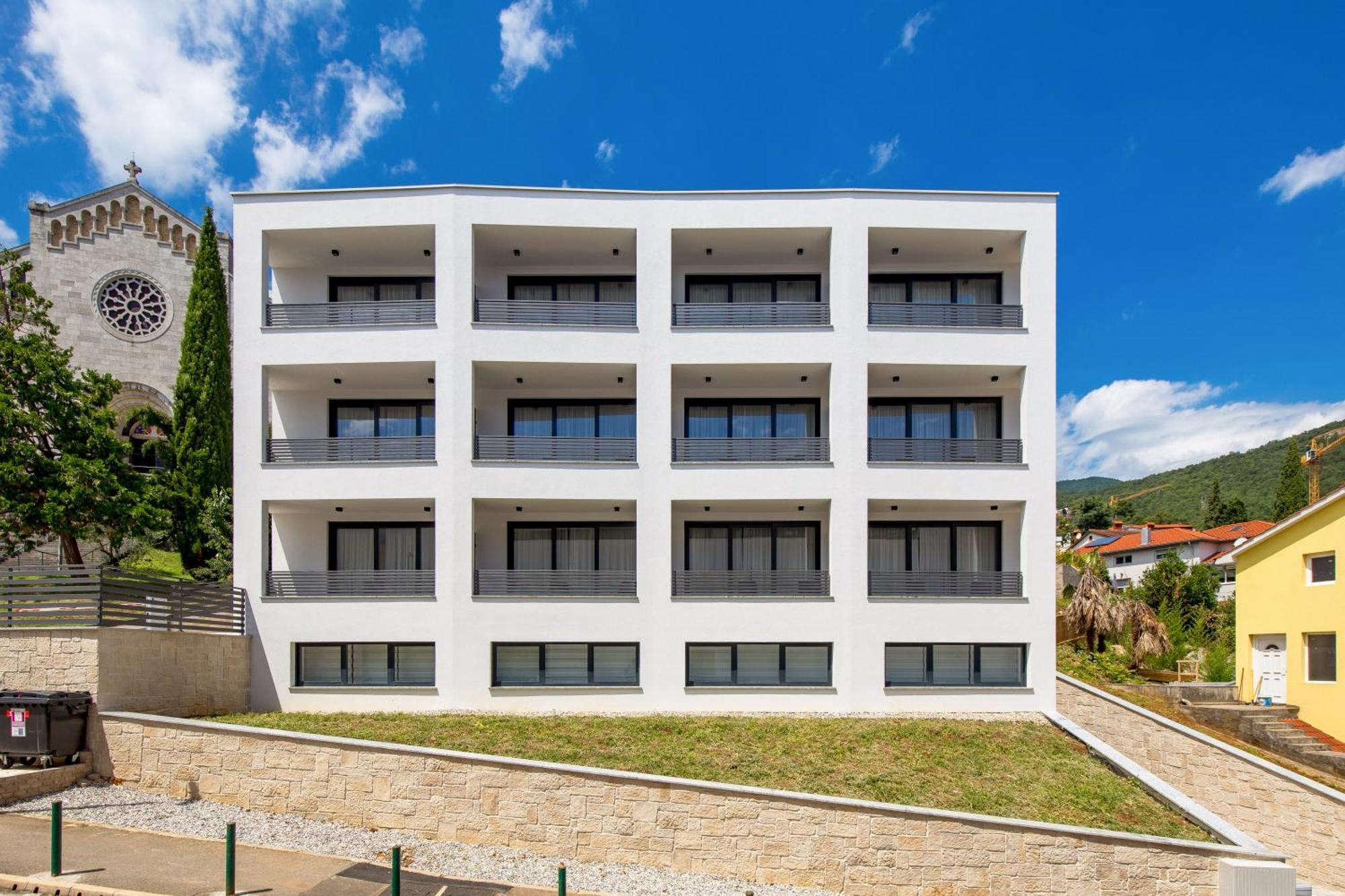 Belinda Apartments With Balcony & Private Parking Opatija Exteriér fotografie