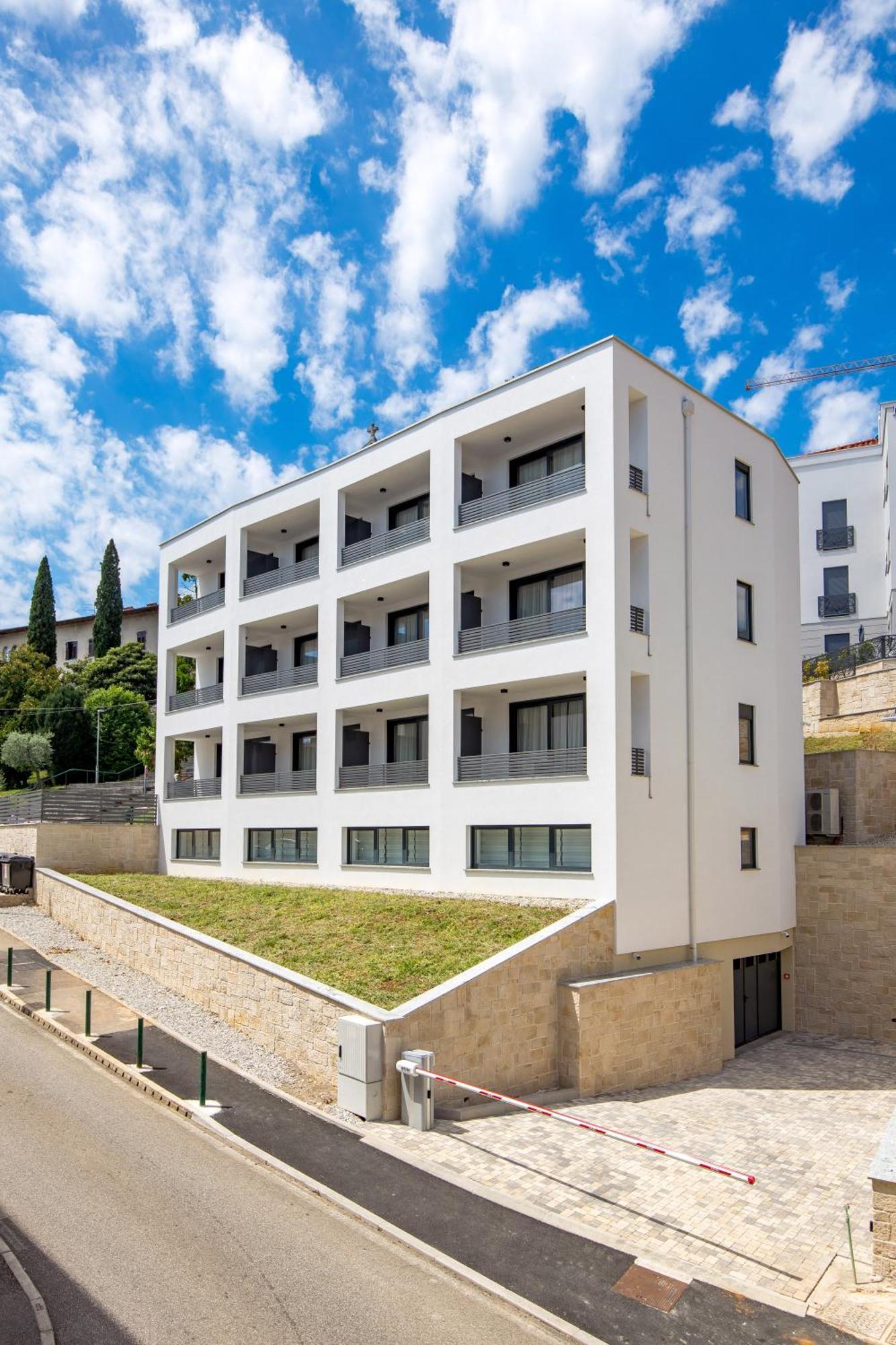 Belinda Apartments With Balcony & Private Parking Opatija Exteriér fotografie