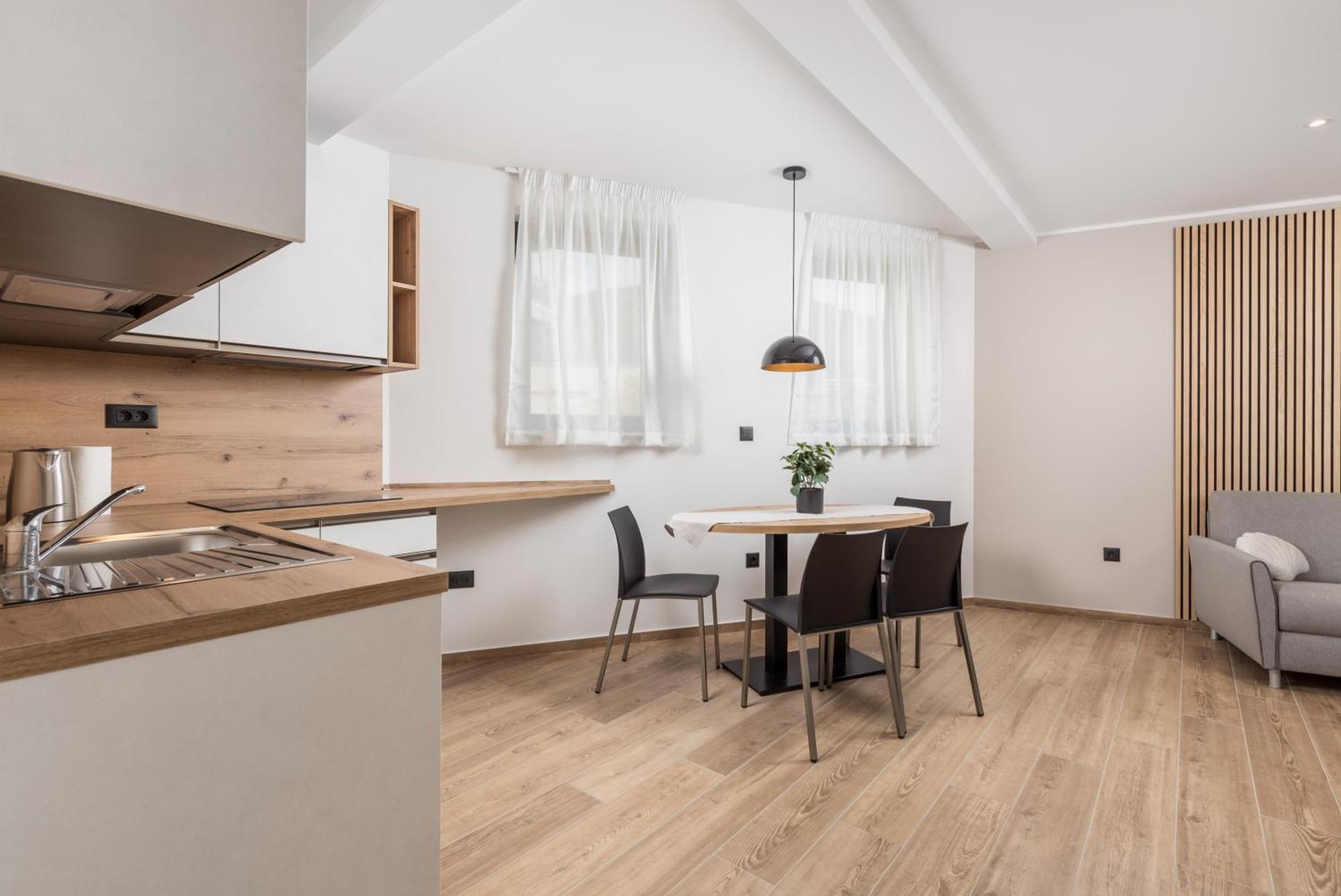 Belinda Apartments With Balcony & Private Parking Opatija Exteriér fotografie