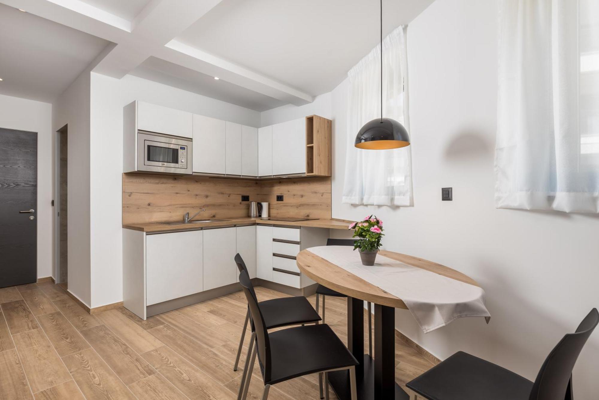 Belinda Apartments With Balcony & Private Parking Opatija Exteriér fotografie