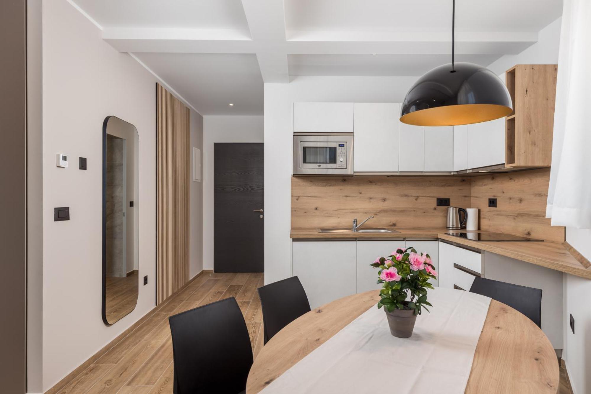 Belinda Apartments With Balcony & Private Parking Opatija Exteriér fotografie